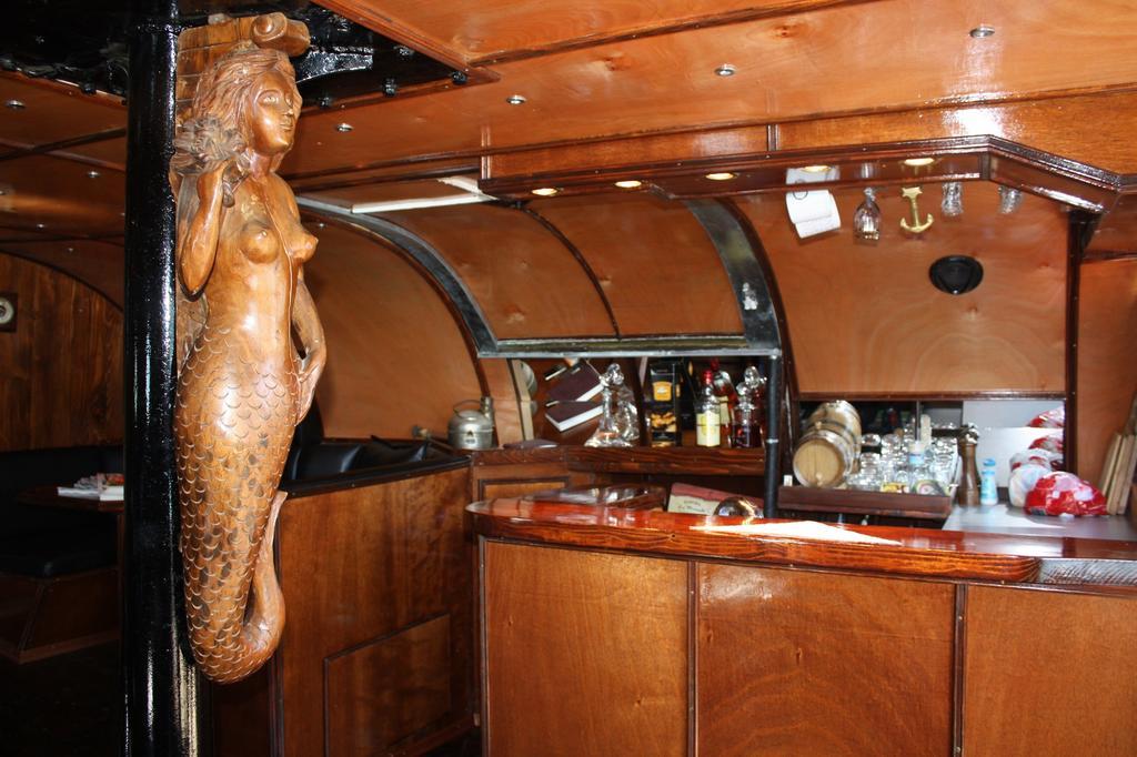Boat Ms Cutty Jean Hotel Sliema Ngoại thất bức ảnh