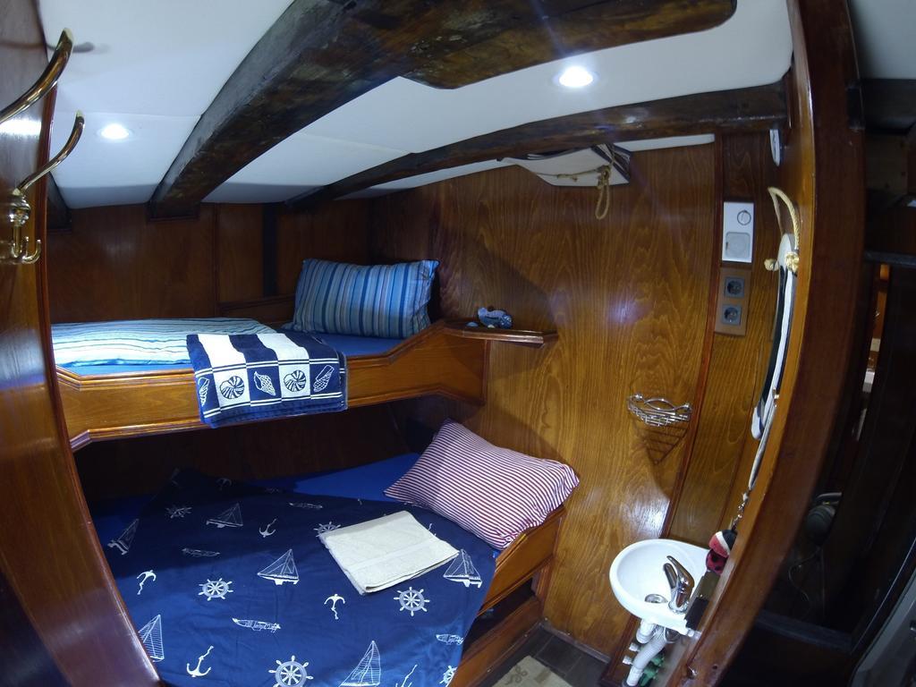 Boat Ms Cutty Jean Hotel Sliema Phòng bức ảnh